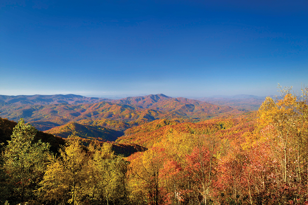 Cherohala Skyway Autumn Scenic View in Tennessee, USA.